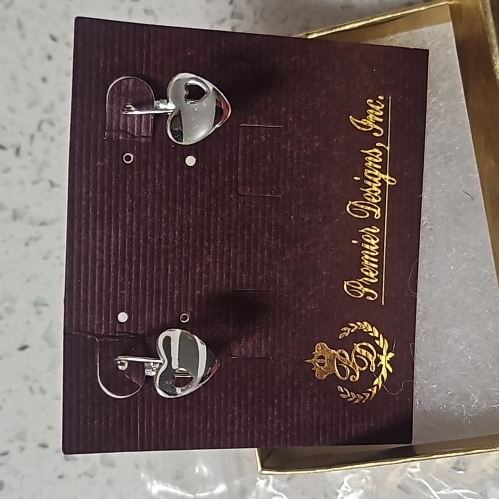 ✨️NIB~Premium Designs Heart Shape with Heart Cutout Silvertone Pierced Earrings